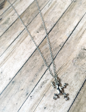 Cargar imagen en el visor de la galería, Tiana Princess and the Frog inspired necklace