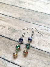 Charger l'image dans la galerie, Mardi Gras Inspired dangle earrings