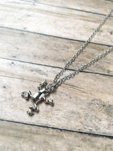 Cargar imagen en el visor de la galería, Tiana Princess and the Frog inspired necklace