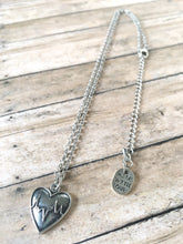 Lade das Bild in den Galerie-Viewer, Heartbeat necklace