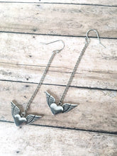 Carica l'immagine nel visualizzatore di Gallery, Winged Heart Dangle Earrings