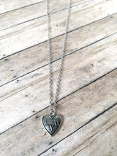 Load image into Gallery viewer, Heartbeat necklace
